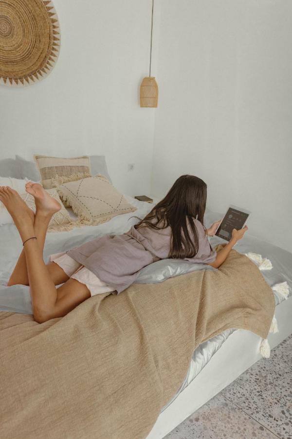 Tiga Studios - Adults Only Kuta  Екстер'єр фото